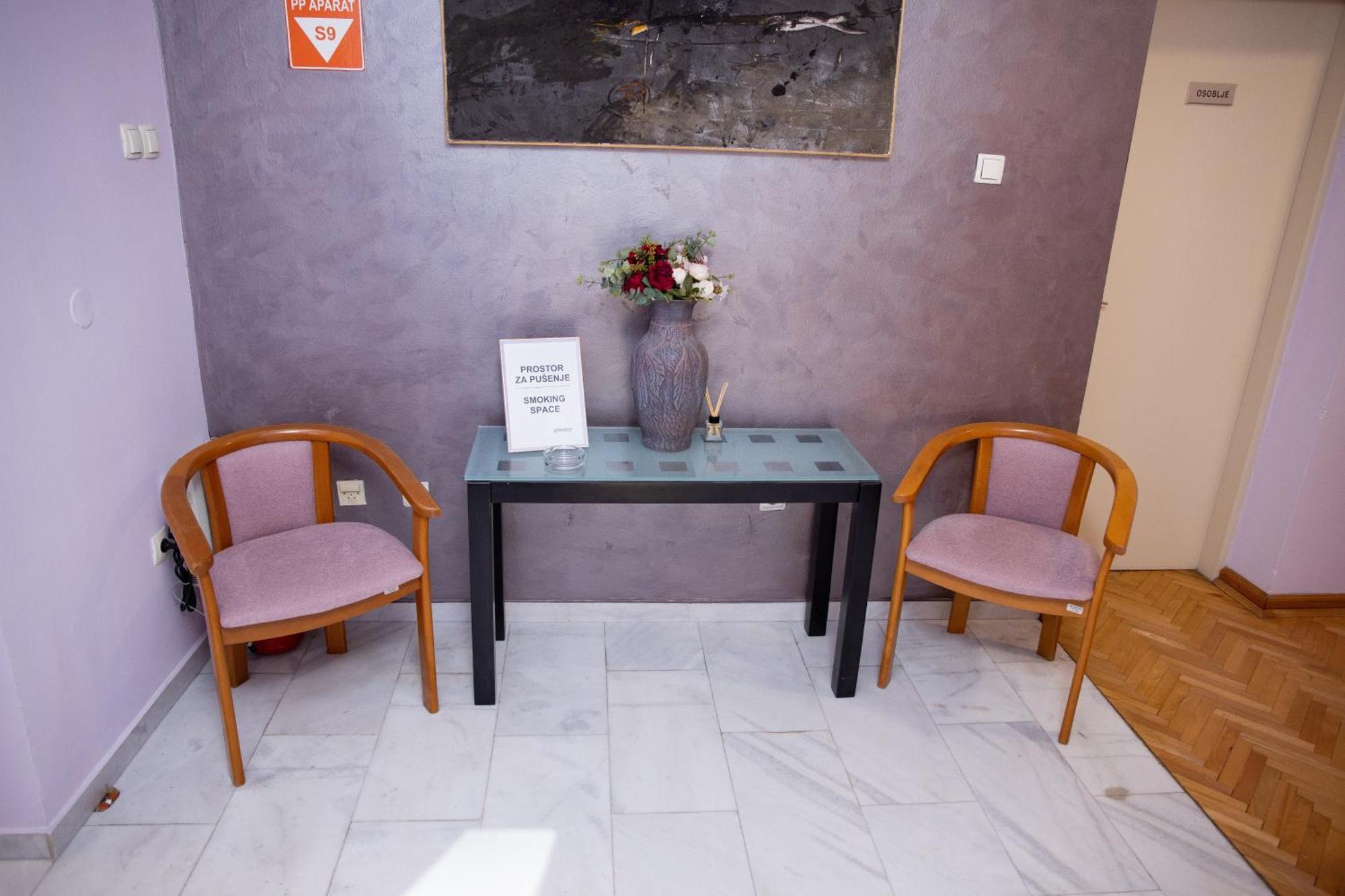 Motel New Sanatron Bosanski Novi Екстер'єр фото