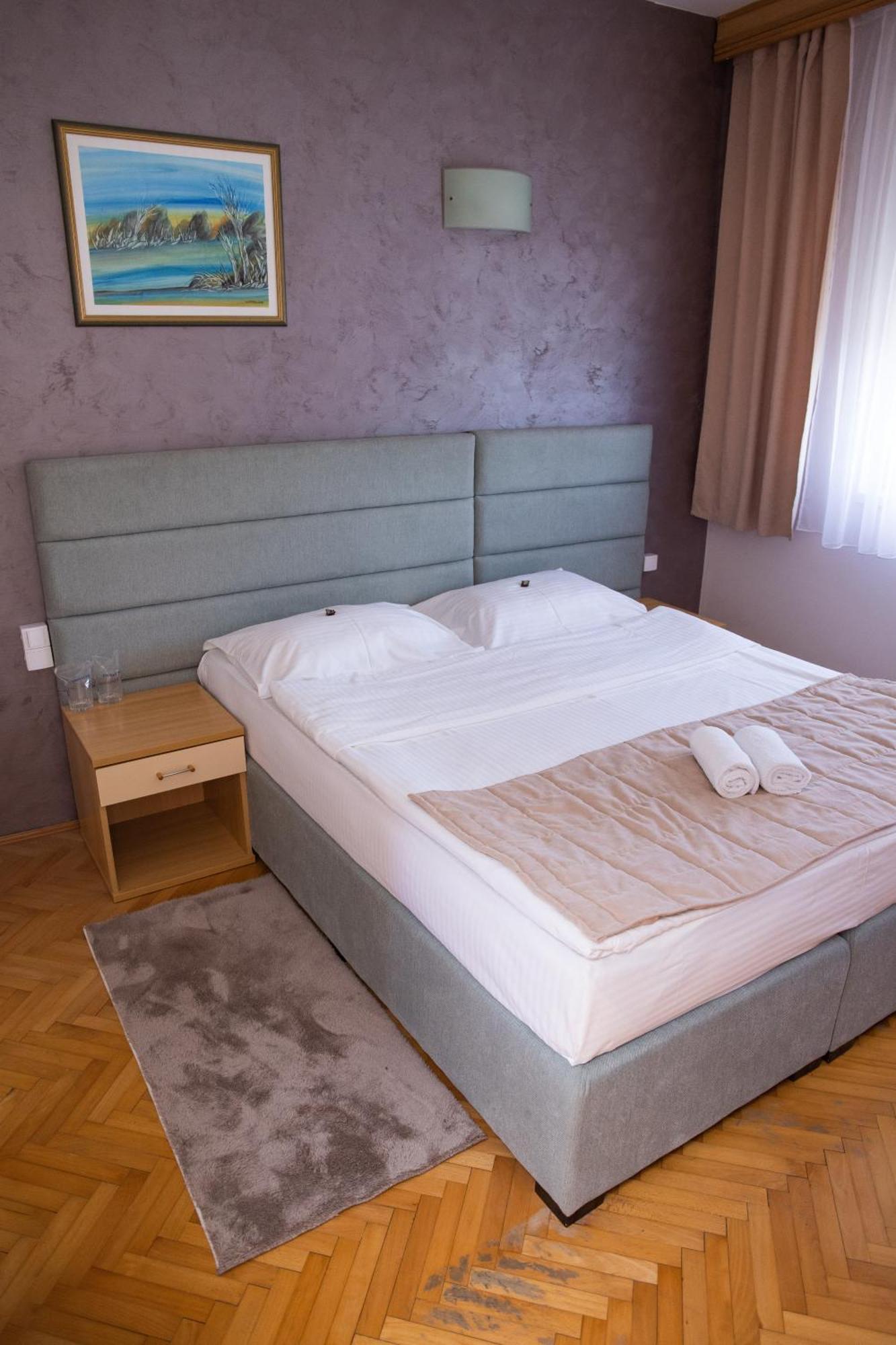 Motel New Sanatron Bosanski Novi Екстер'єр фото