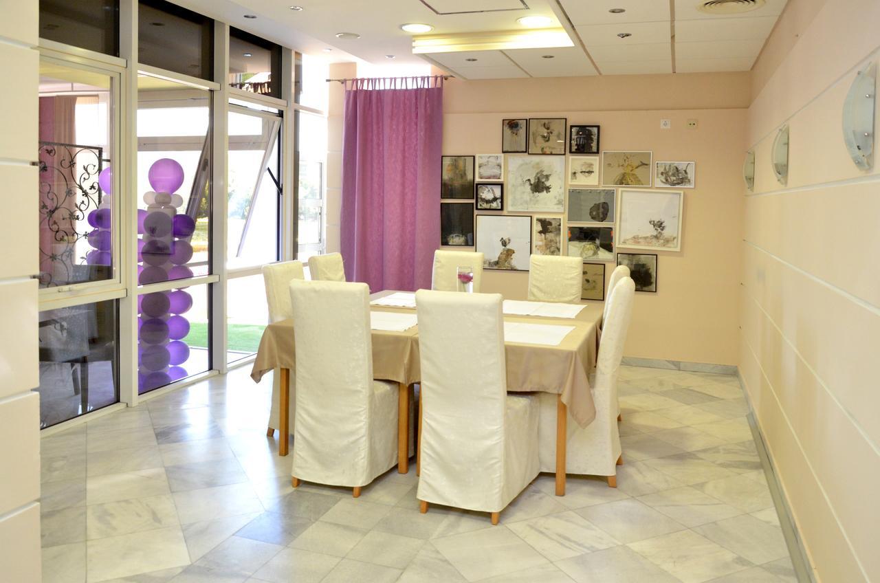 Motel New Sanatron Bosanski Novi Екстер'єр фото
